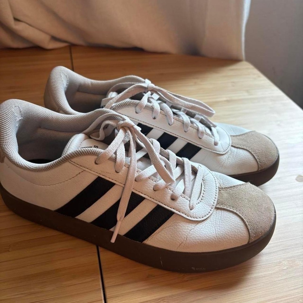 Adidas VL Court 2.0 White Black Gum Sole Leather Low Top Sneakers